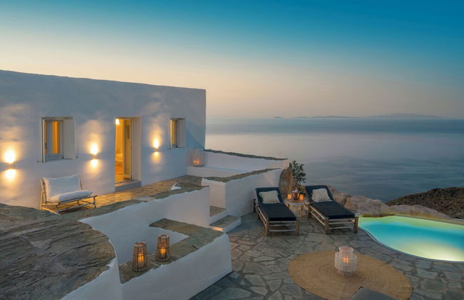 Makarias Traditional Luxury Villas - Photo 43