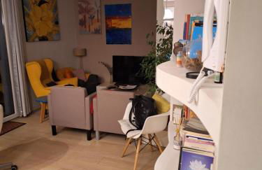 Appartamento zona porto a 10 mn a piedi dal mare - Foto 4