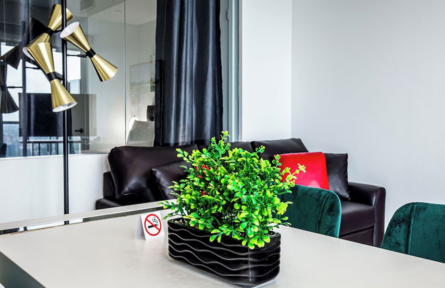 City View High Floor Bay & Gerrard Pet Friendly Condo Walk to Sick Kids Hospital - Foto 6