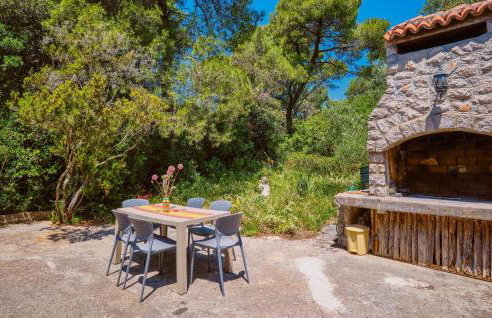 Beautiful Apartment In Mali Losinj - Foto 12