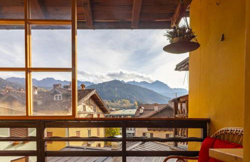 Appartamento Al Cirmolo - 4 Camere in Pieno Centro di Fiera di Primiero - Foto 1