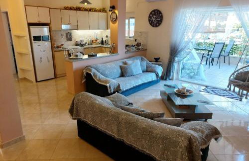 Delphitea Philoxenia - Photo 6