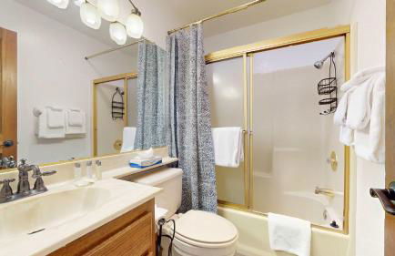 Serene Sierra Sanctuary - Experience Mammoth Magic - Foto 39