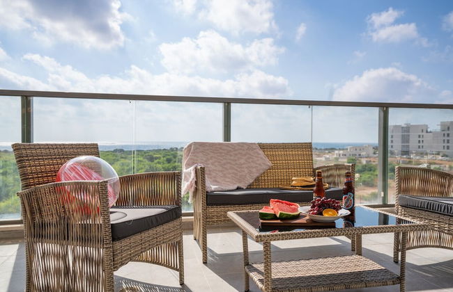 Panoramic Sea Views Coastal Escape by Sea N' Rent - Foto 1