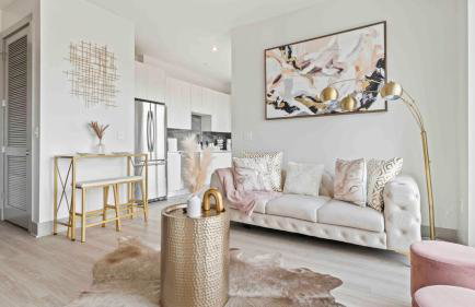 NEW! ChateauOasis PenthouseViews KingBed - Foto 19