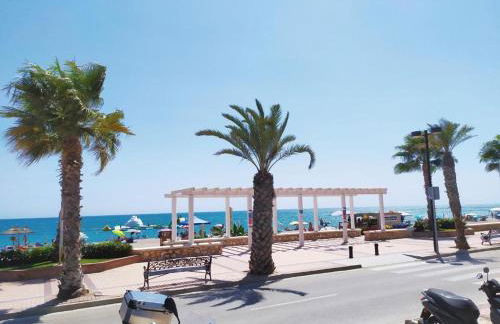 Med Two luxury apartment with sea view - Photo 22