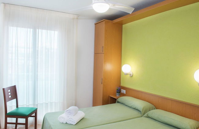 Apartment in Calafell With a Shared Pool - Photo 5