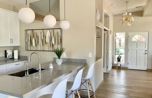 TOP 1 Percent Home! Hideaway w Heavenly Mountain views - Foto 27