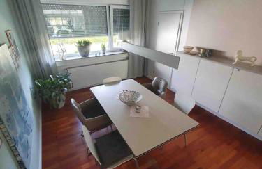 Bungalow mit großen Garten, Wintergarten und Kamin - Foto 2