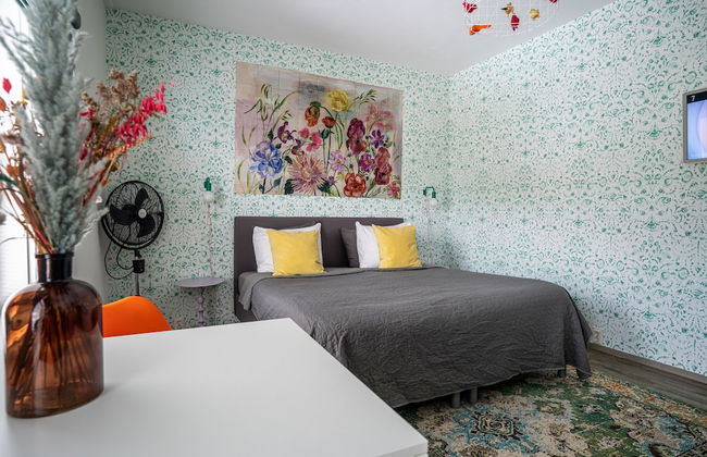 Neon Nights - Foto 4