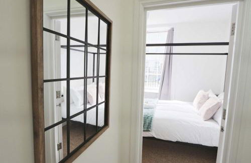 Lovely One bedroom flat in St Michael's Hill - Photo 5