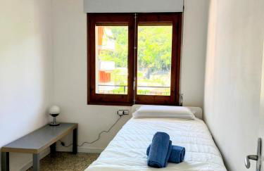 Charming Attic with Pool and Seaviews - Photo 14