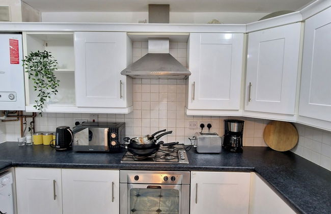 Stylish Pet Friendly 3 Bedroom House in Manchester - Foto 7