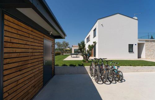 Absolute Traumvilla mit Pool, Sauna, Whirlpool, 6 Bikes, Tischtennis, Outdoor-Kueche, Grillkamin - Photo 40