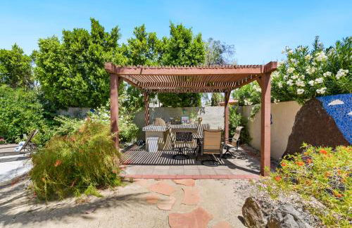 A Beautiful Desert Escape with Everything You Need - Foto 56