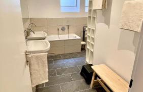 Large holiday apartment with sauna, terrace, garden and open fireplace - Foto 35