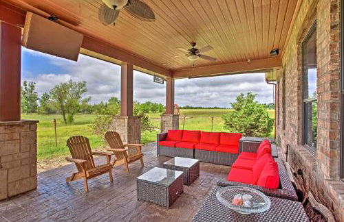 Home with Game Room and Fireplace 14 Mi to McKinney! - Foto 30