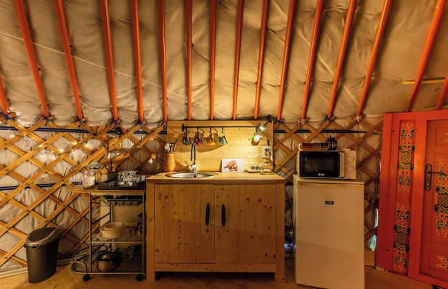 Dream By The Stream In A Yurt - Foto 3