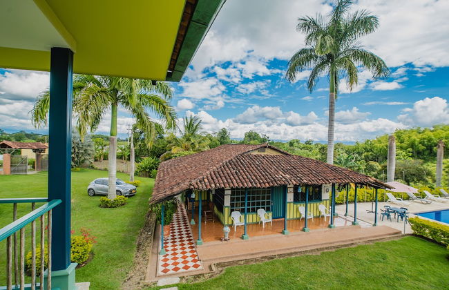 Hacienda Araucaria Habitacion 10 - Photo 8