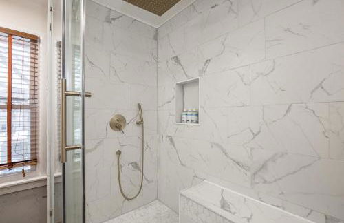 Charming Renovated Home in Lakewood - Foto 31