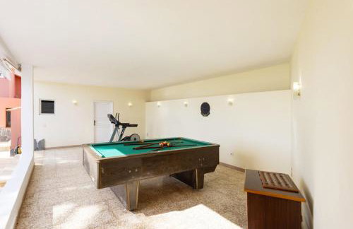 One & Only Sports and Relax Villa by Eden Rentals - Photo 48