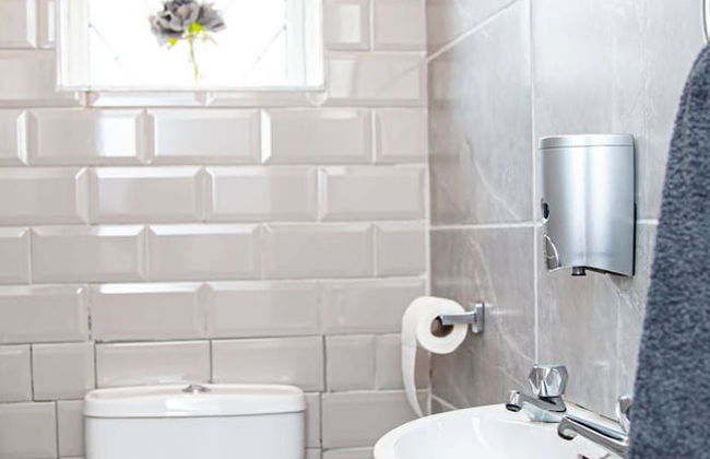 Private Hot Tub, Sauna, Ice Bath Gym Apartment - Foto 16