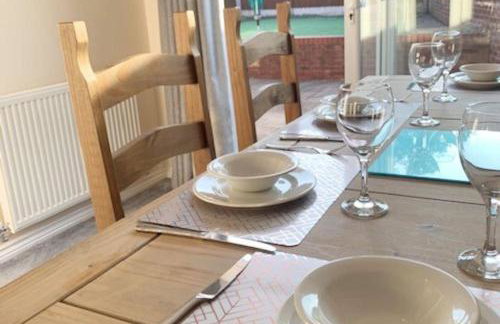 SPACIOUS DETACHED 5 Bedroom4 Bathroom WIFI Parking - Foto 70