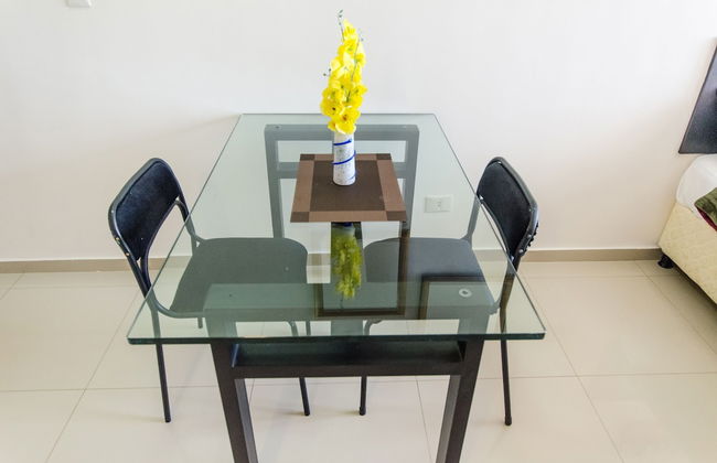 Shopping del Sol Apartment - Photo 12