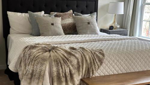 Vine City Home - Duplex - 3 Mins From GWCC & Mercedes- Benz Stadium - Foto 2