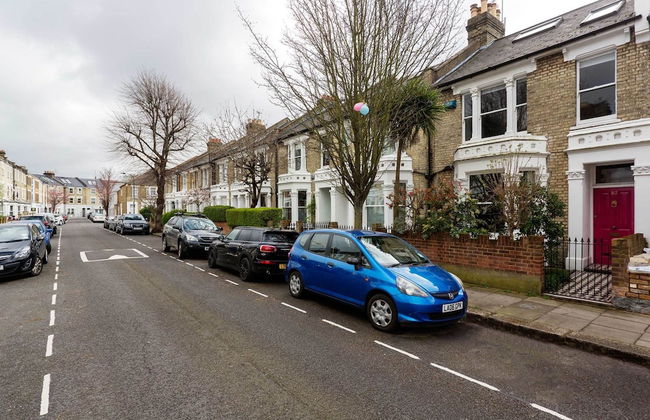 West London Blues in London - Photo 17