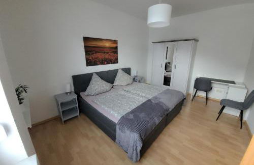 Wohnung in Oberhausen: zentral & ruhig, eigener Eingang - Foto 13