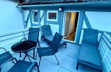 Ferienwohnung im Fachwerkhäuschen Nähe Edersee mit 2 Schlafzimmern, Terrasse, Parkplatz - Wohnung 1 - Photo 2