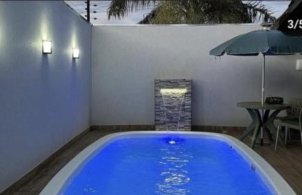 Casa com piscina bem localizada - Foto 14
