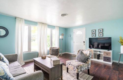 Lemon Bay Hideaway, Retro Beach Bungalow - Foto 33