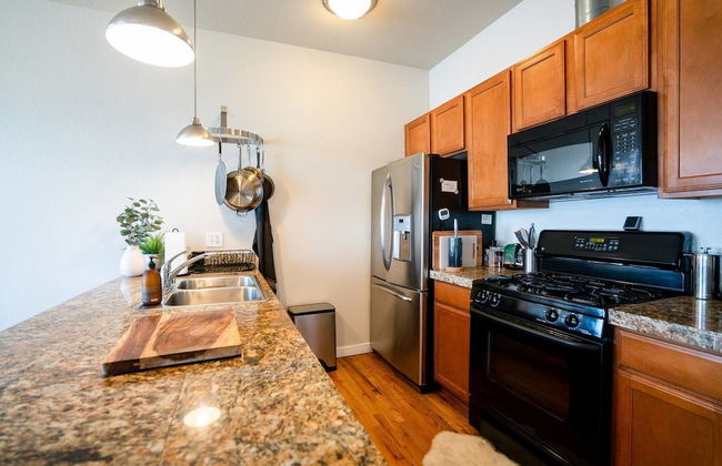 Elegance & Elevation: Mile High Condo in Highland - Foto 7