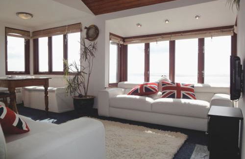 Seagulls Nest - Photo 5