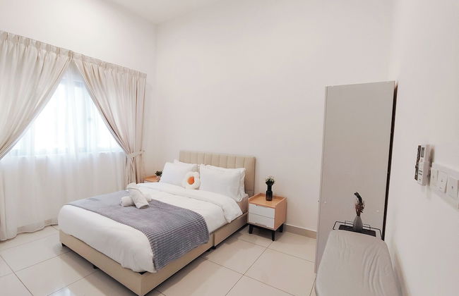 Edusentral by Manhattan Group - Photo 1