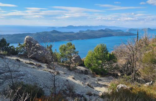 Amber's Place: cosy house with pool and sea views - Foto 9