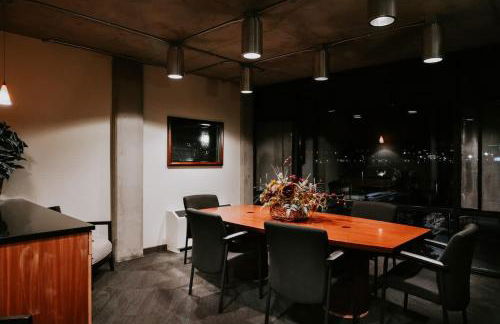 Timeless Modern Luxury at Bellerive on the River - Photo 9