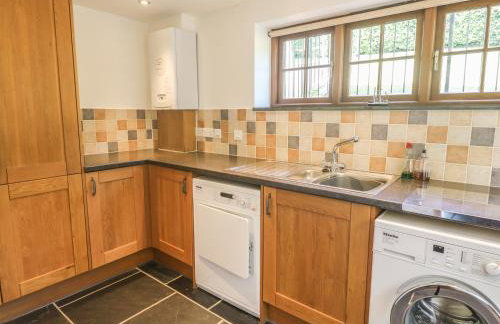 Meadow Lea - Photo 9