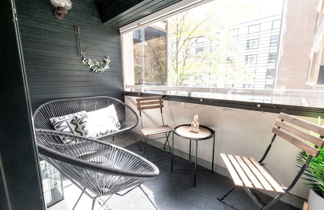 2ndhomes 2BR Center Apartment w Balcony - Foto 32
