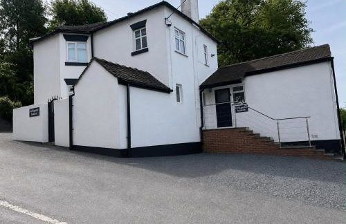 Tollgate House - Luxury Cozy Cottage - HUGE Hot Tub - Alton Towers - Foto 29