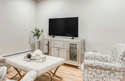 Shop, Hike, Golf and Swim Inviting Deer Park Escape - Foto 5