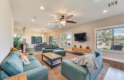 Expansive Mesa Retreat w/ Private Outdoor Pool! - Foto 13