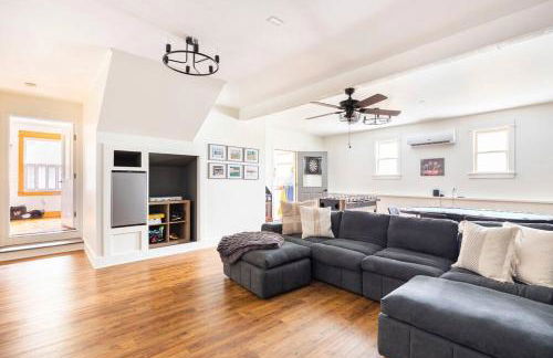 Golden Acres Ranch Hot Tub+Gameroom+Creek & wifi - Foto 70