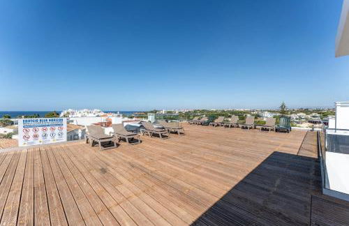 Stunning 3 BDR Flat W/ Rooftop Pool by LovelyStay - Foto 30