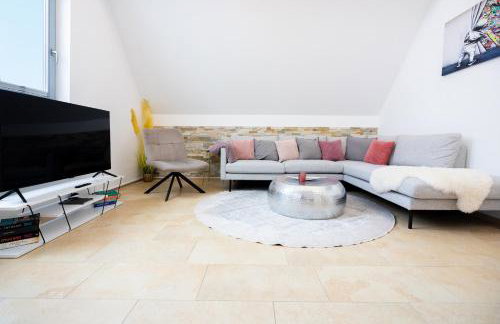 Luxury Penthouse for 8 - Center - Parking - Therme 8 min - Airport 15 min - Foto 7