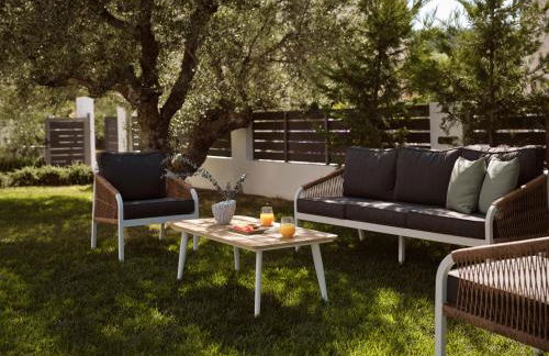 Solis Ortus Villa, a Sublime Sanctuary with Pool, By ThinkVilla - Foto 9