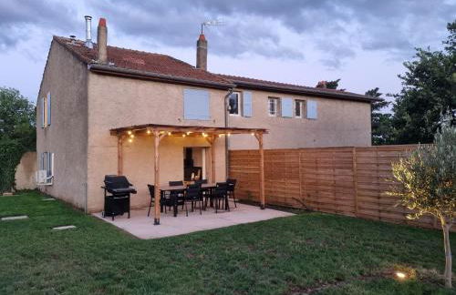 Maison 2 chambres avec extérieur et jacuzzi - Foto 13