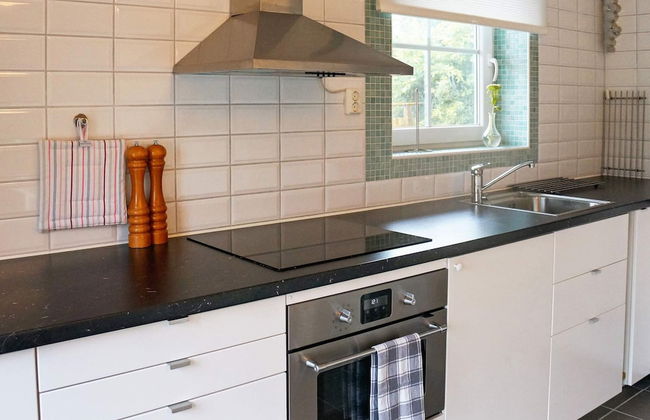 4 Person Holiday Home in Skarhamn-by Traum - Photo 2